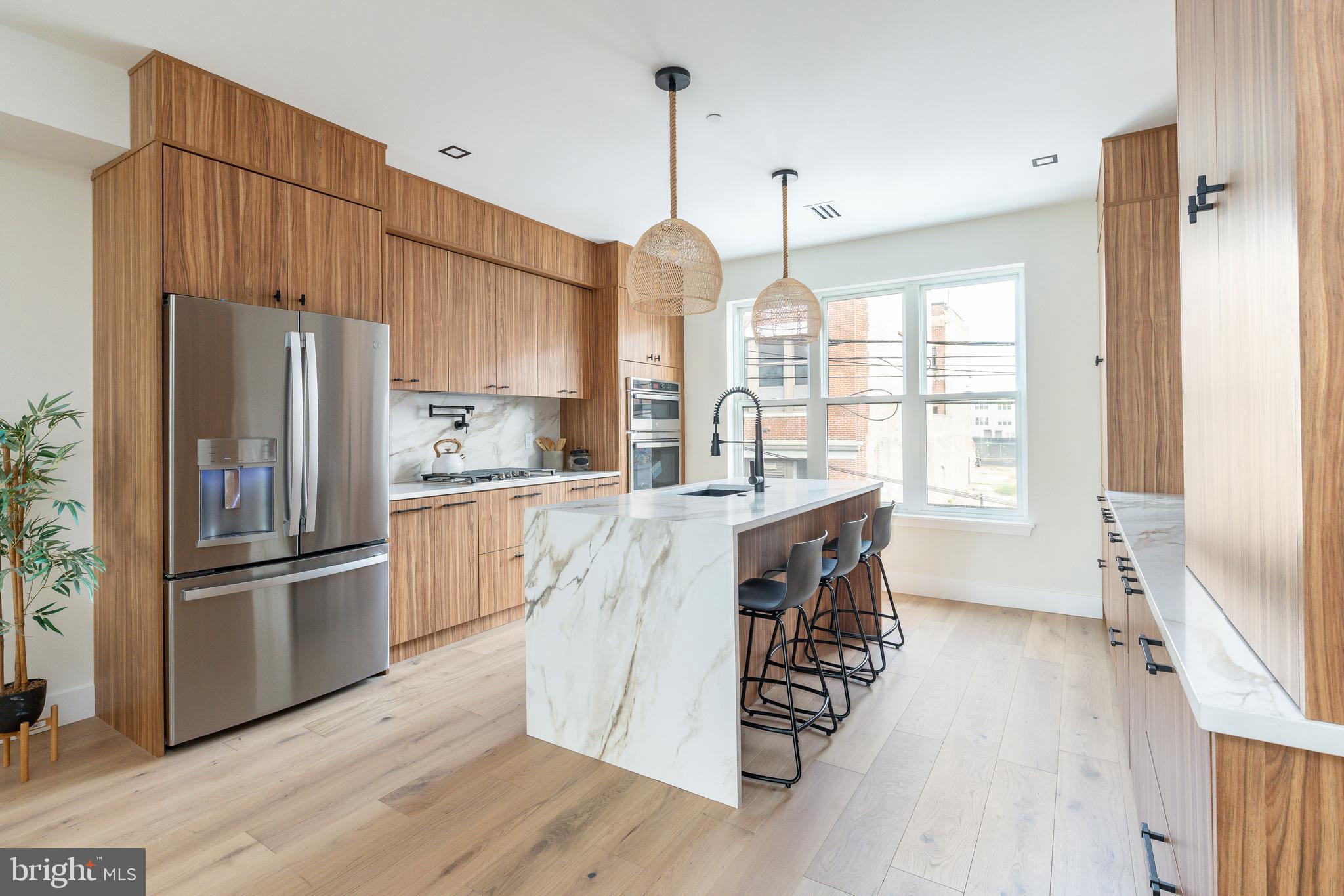 OLDE KENSINGTON - Residential