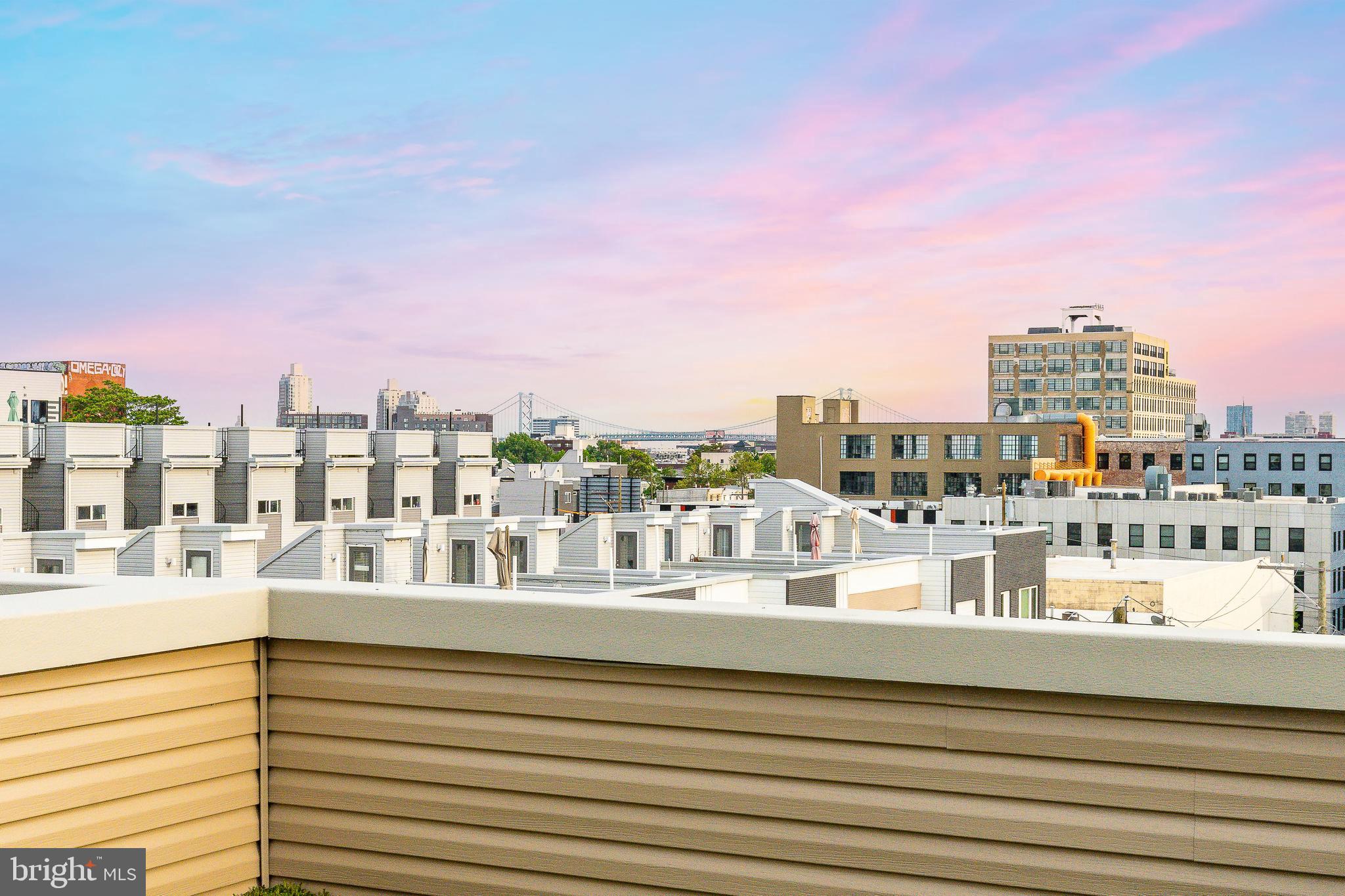 OLDE KENSINGTON - Residential