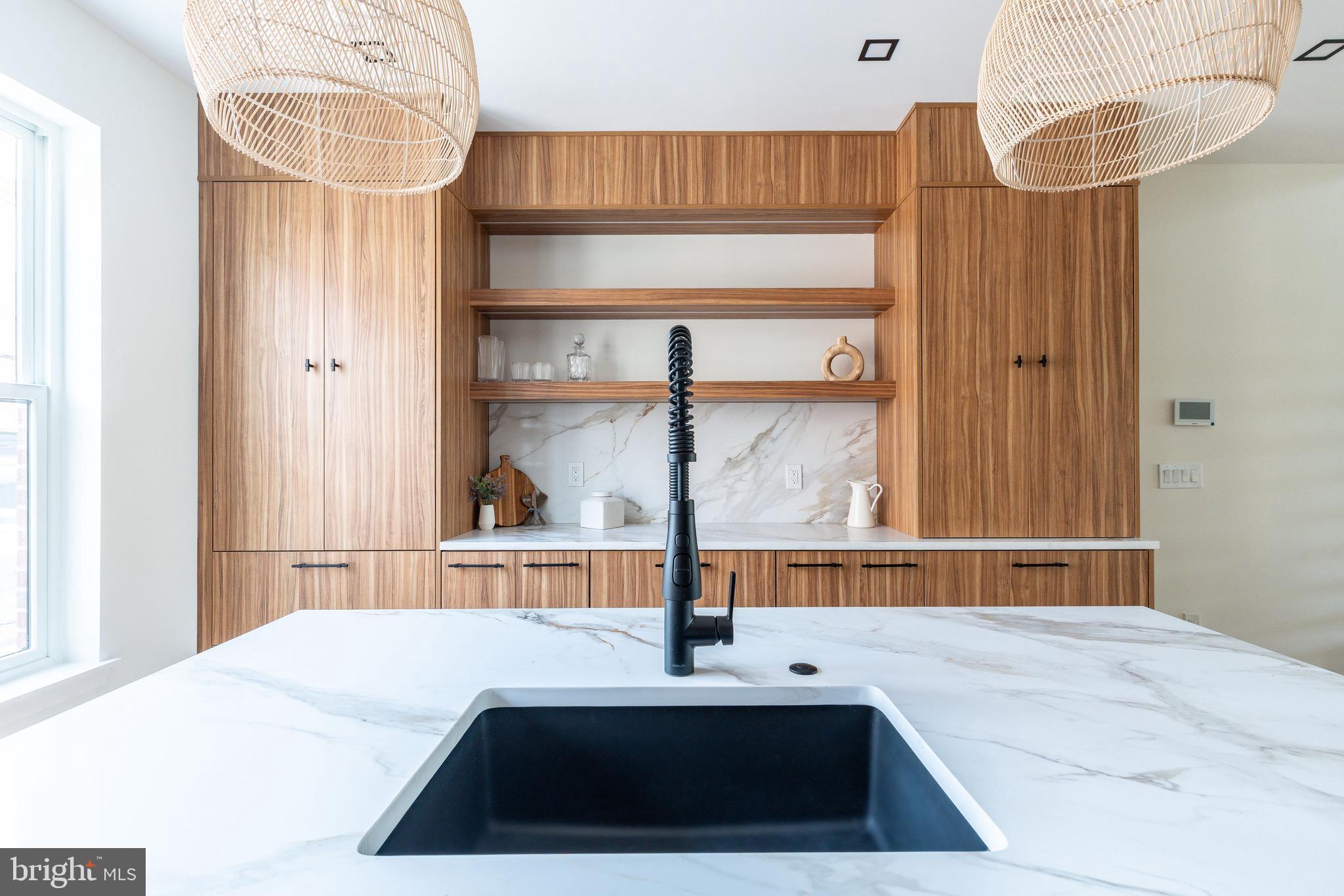 OLDE KENSINGTON - Residential