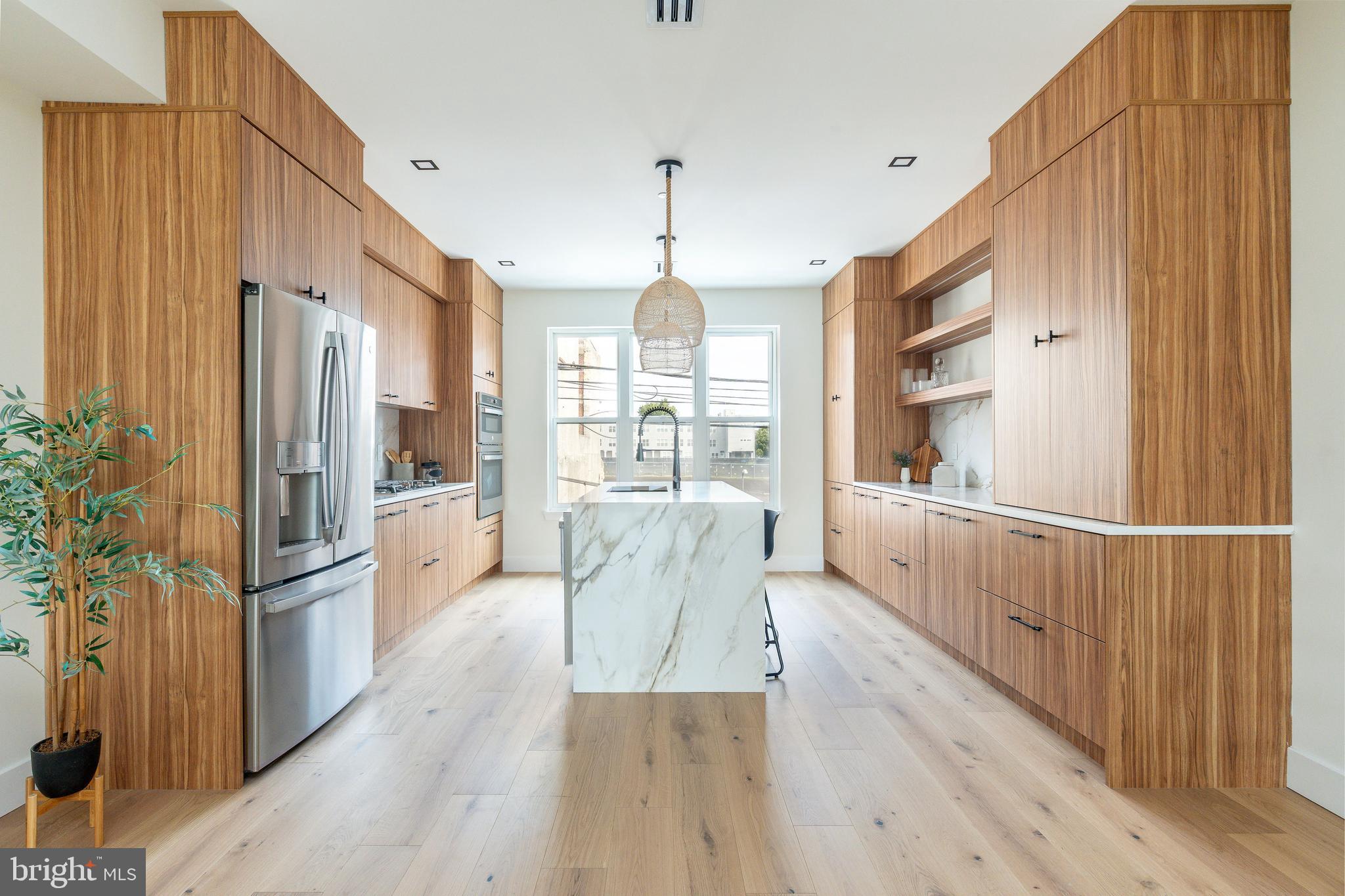 OLDE KENSINGTON - Residential