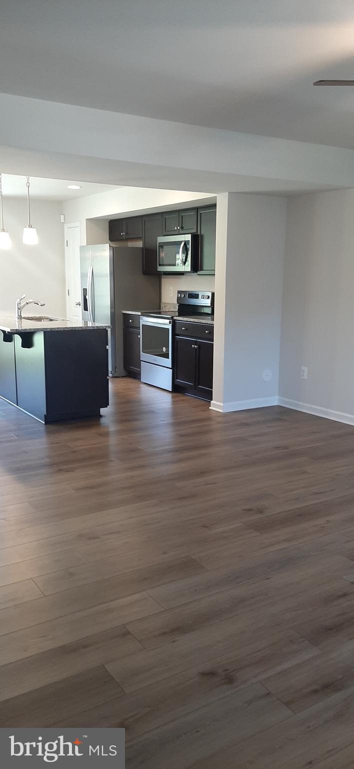 WHISPERING PINES - Residential Lease