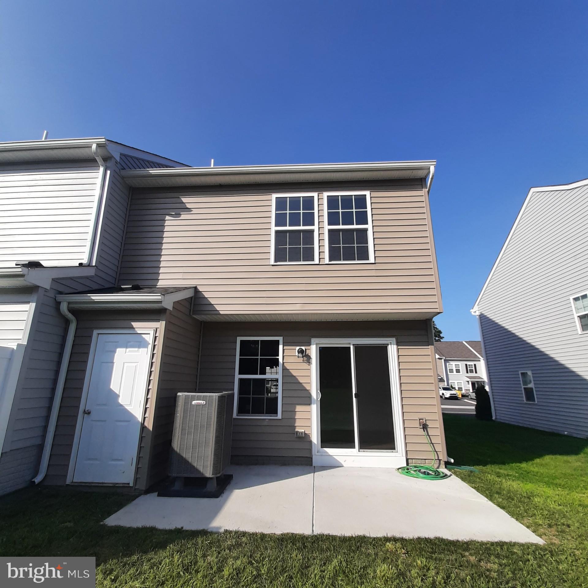 WHISPERING PINES - Residential Lease