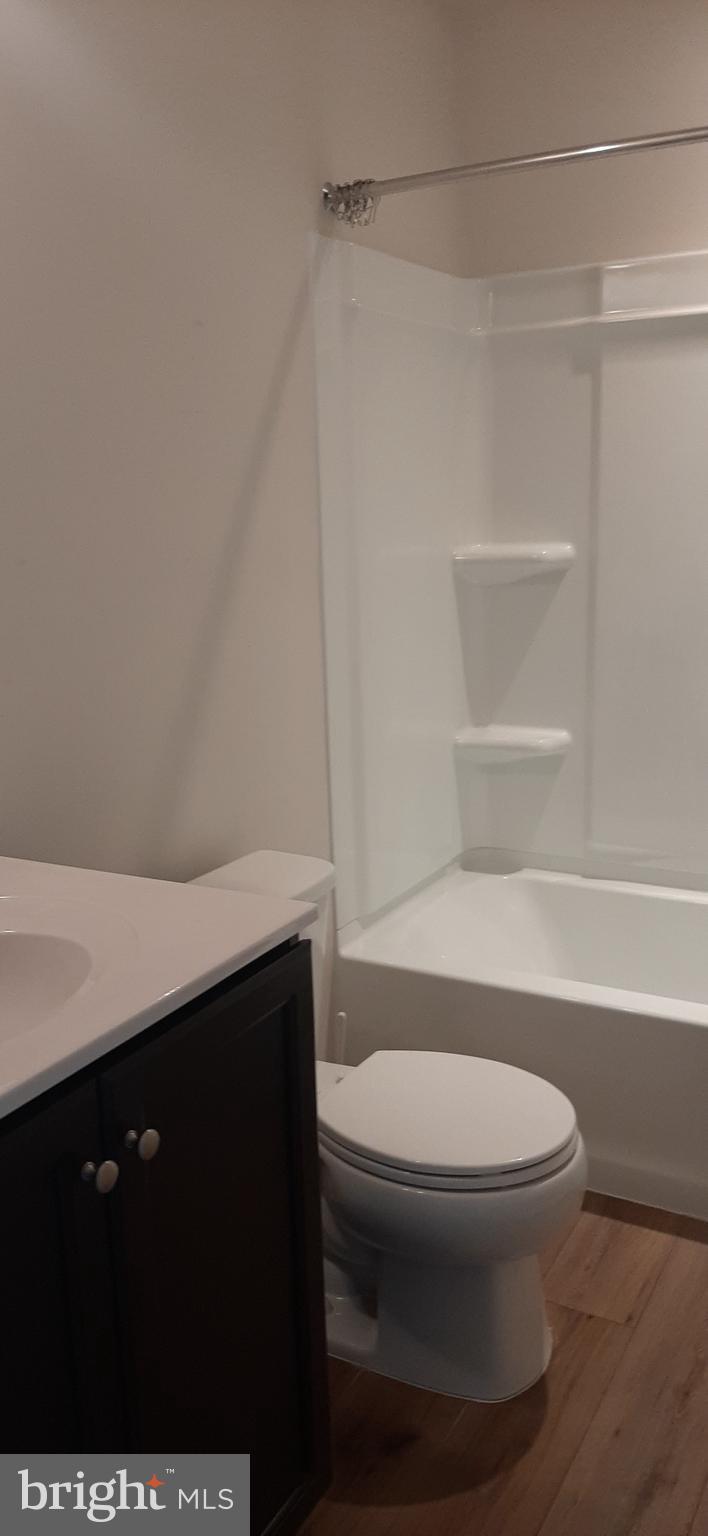 WHISPERING PINES - Residential Lease