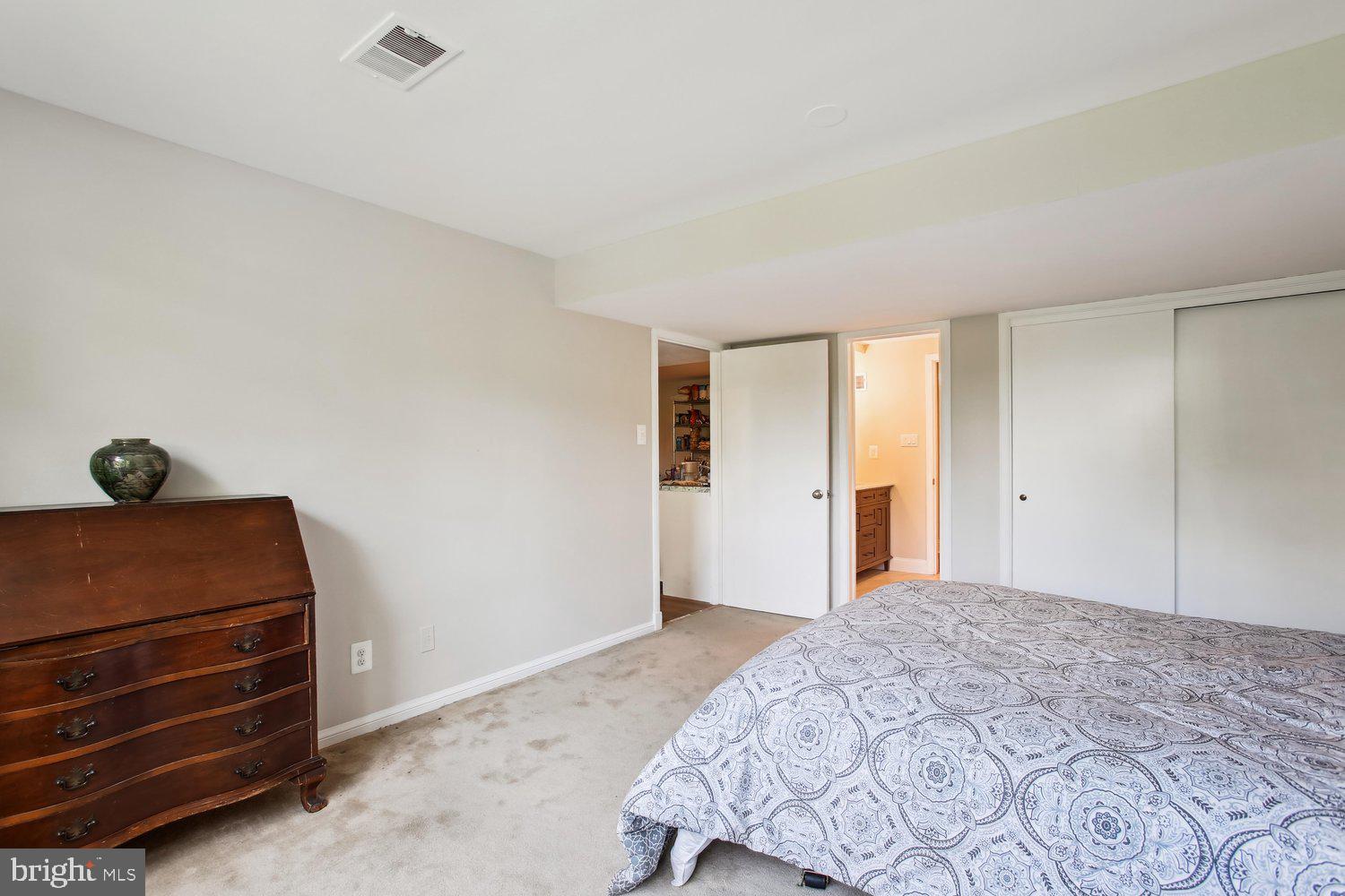 VILLAMAY - Residential