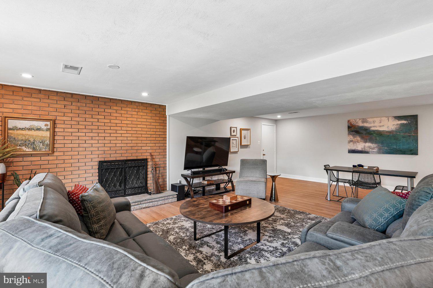 VILLAMAY - Residential