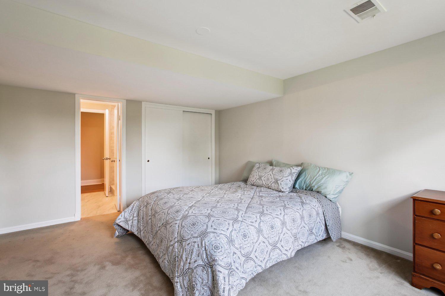 VILLAMAY - Residential