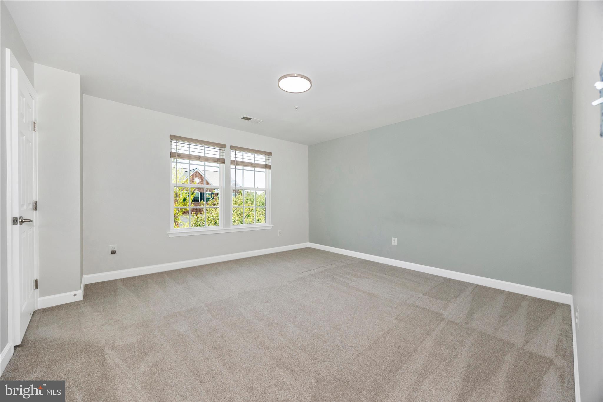 VILLAGES OF URBANA - Residential