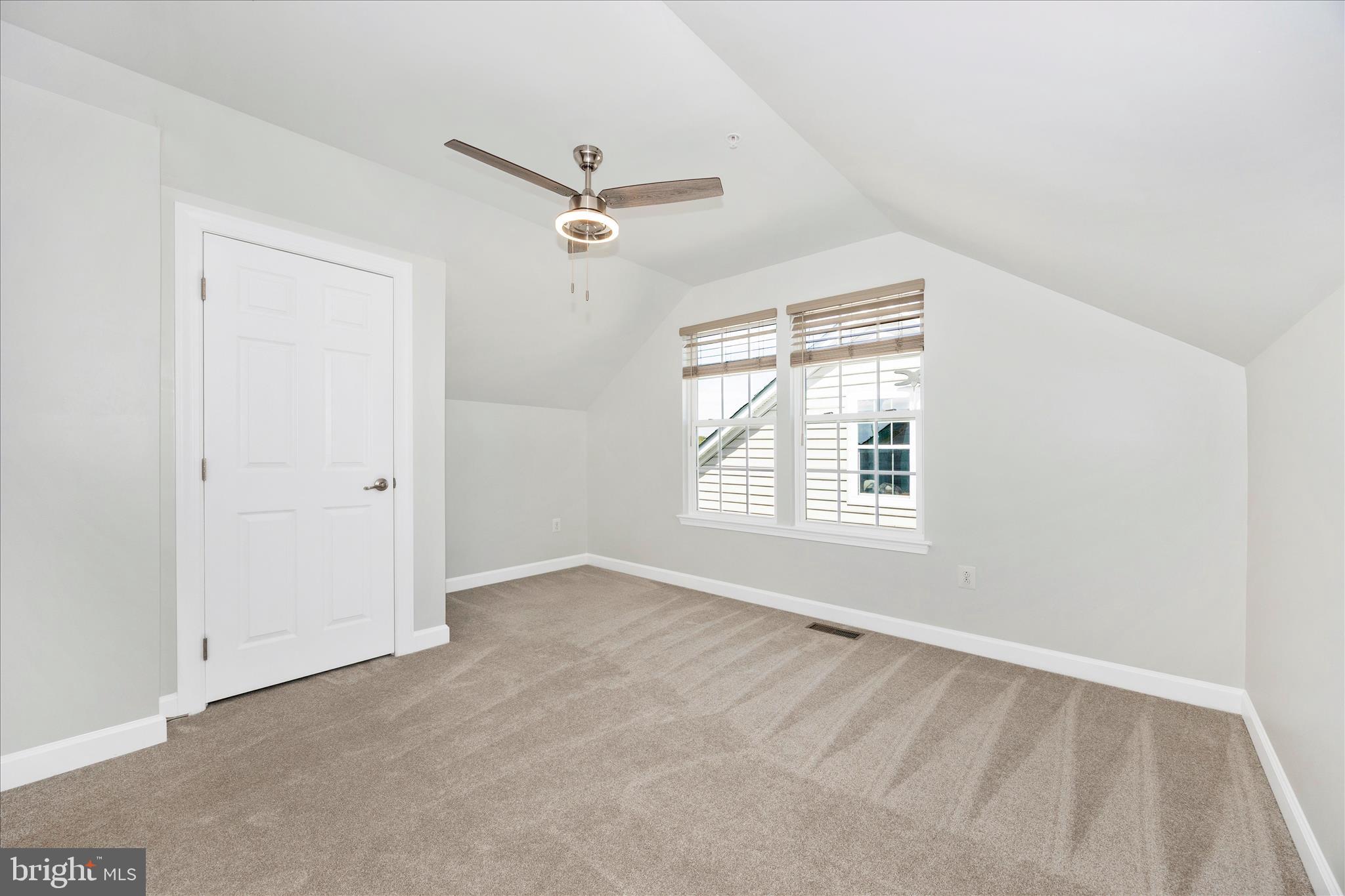 VILLAGES OF URBANA - Residential