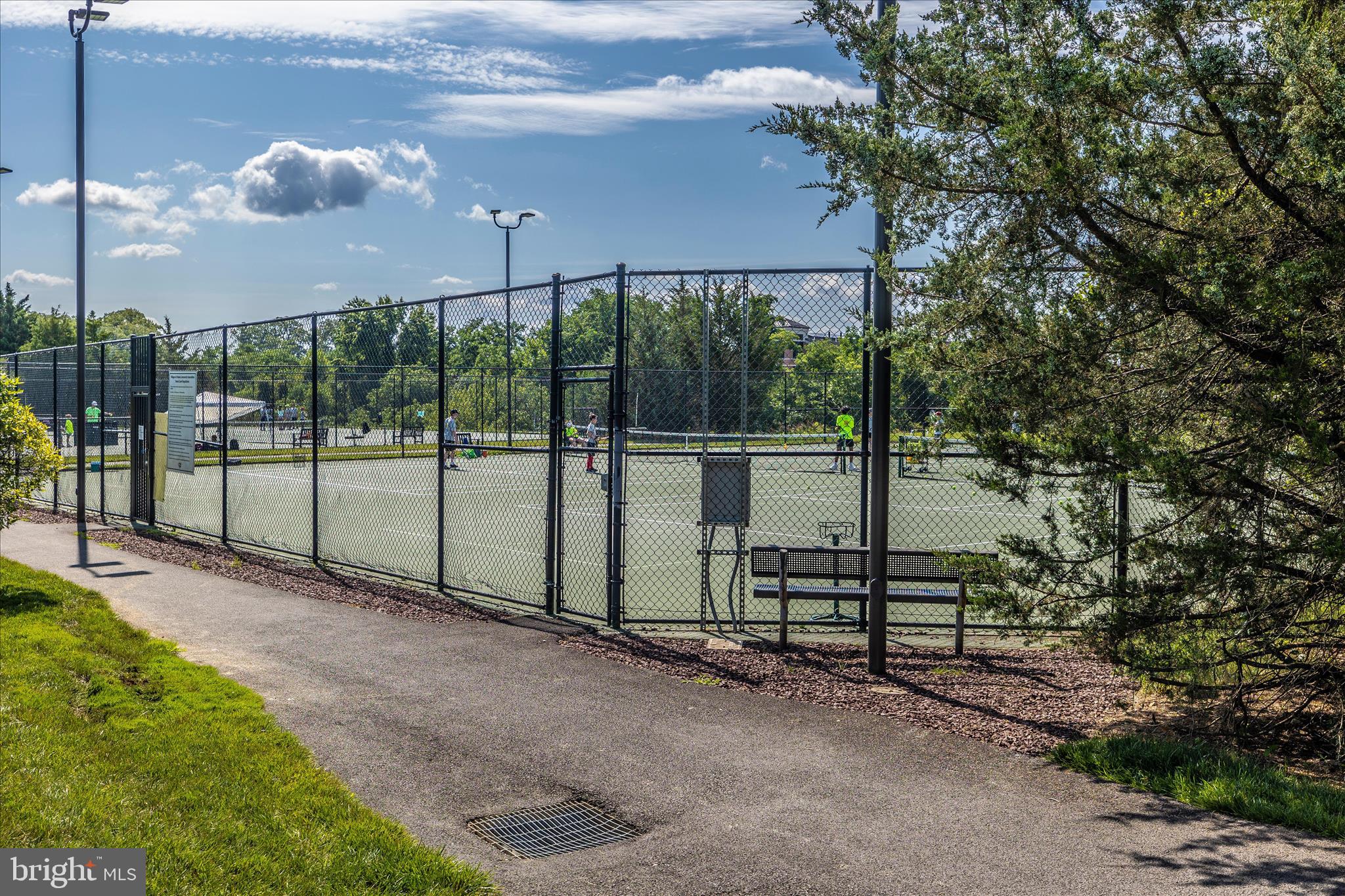 VILLAGES OF URBANA - Residential