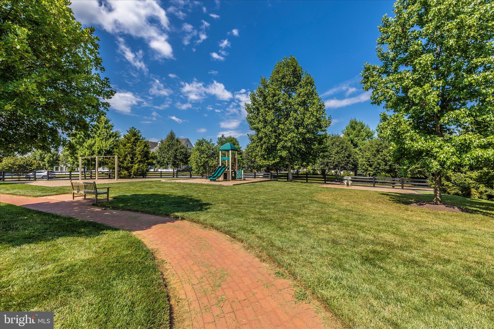 VILLAGES OF URBANA - Residential