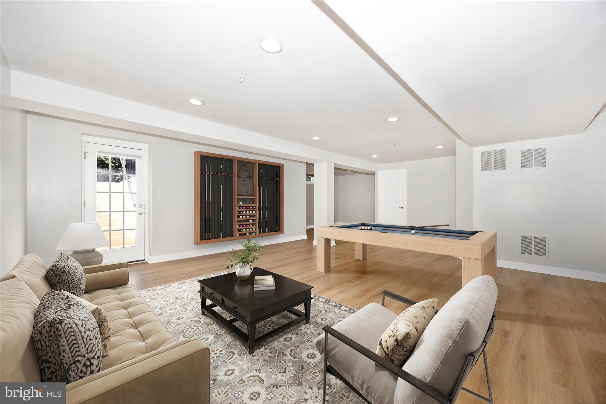 VILLAGES OF URBANA - Residential