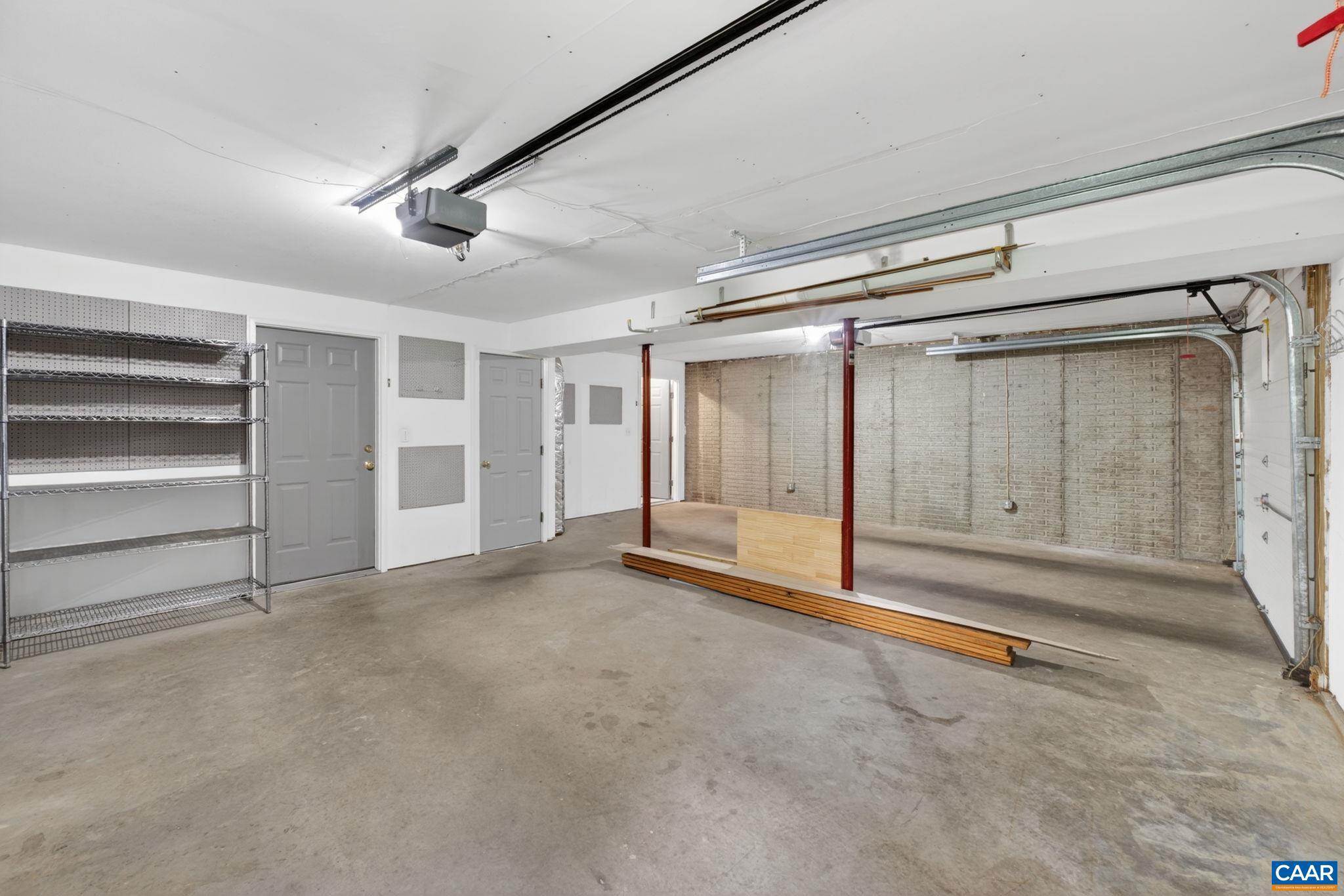 PREDDY CREEK - Residential