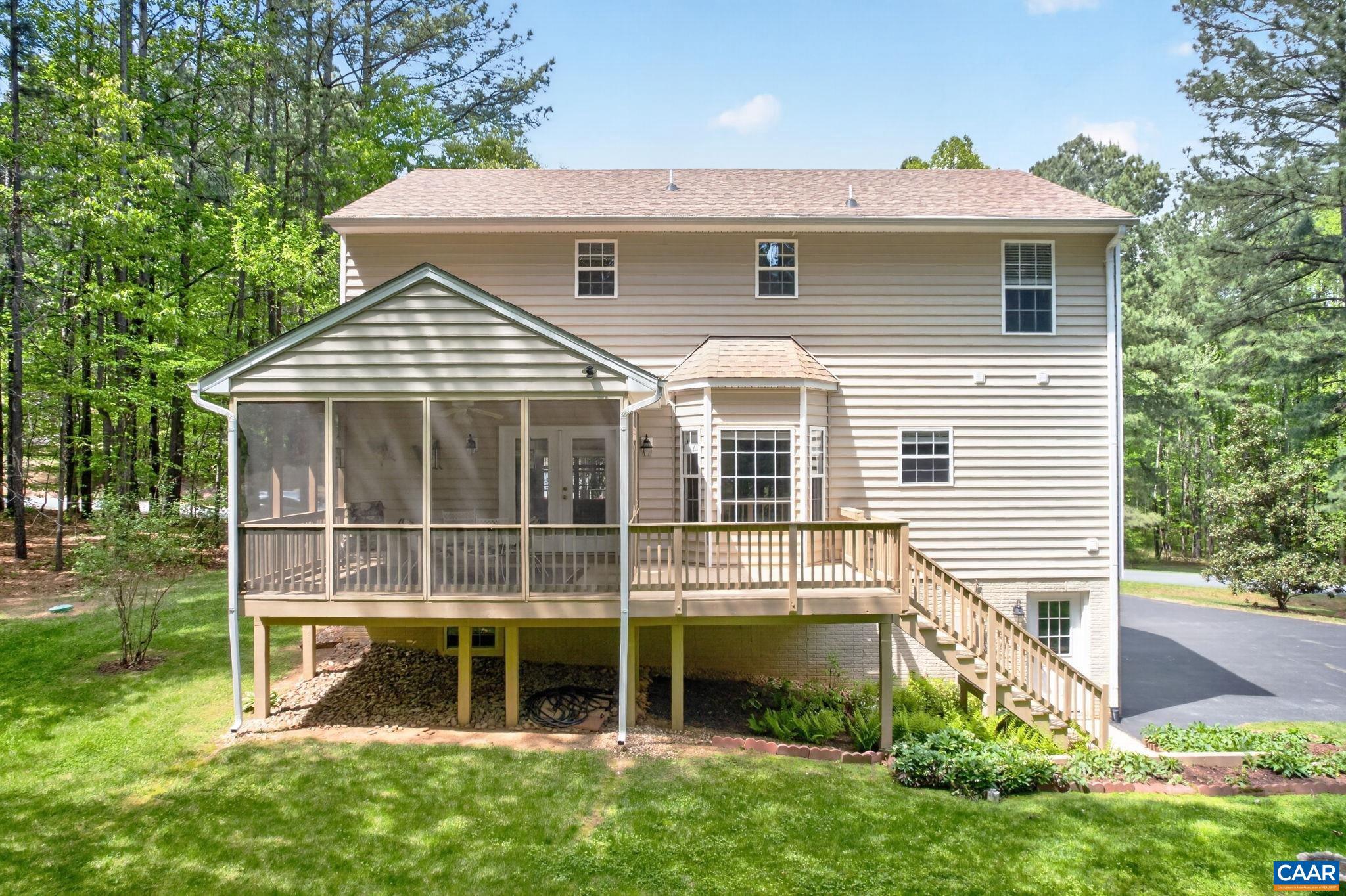 PREDDY CREEK - Residential