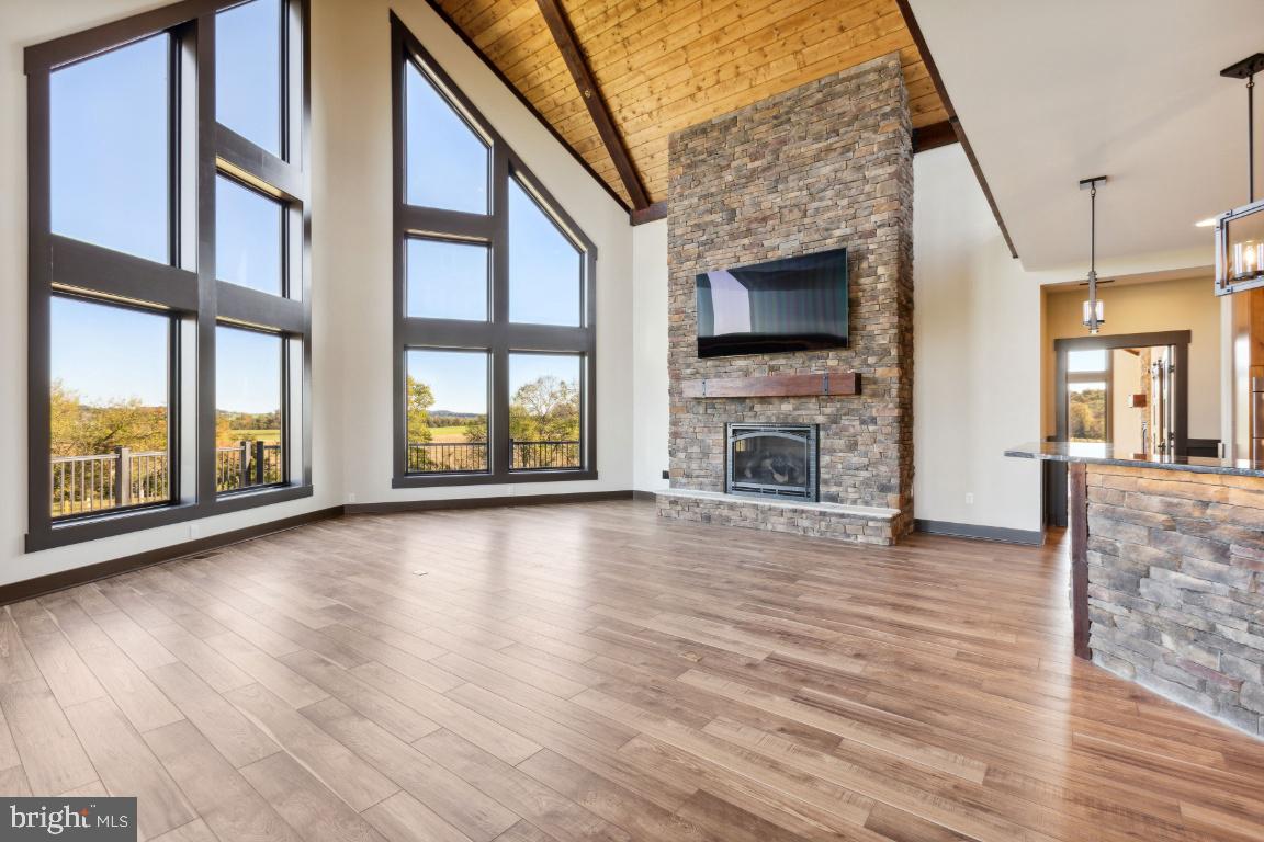 WELTYS ACRES - Residential