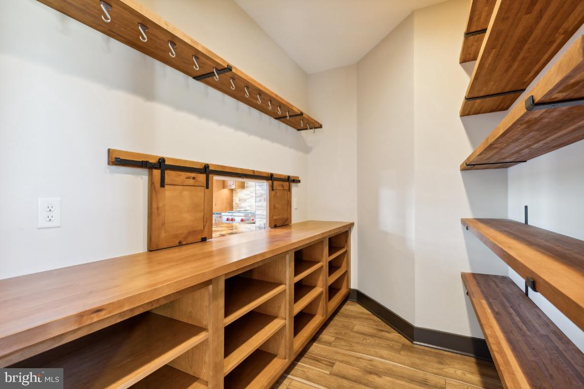 WELTYS ACRES - Residential