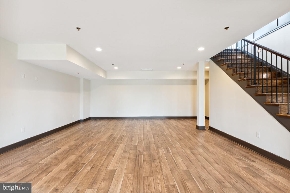 WELTYS ACRES - Residential