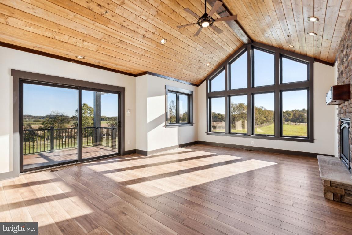 WELTYS ACRES - Residential