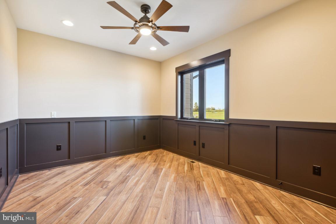 WELTYS ACRES - Residential