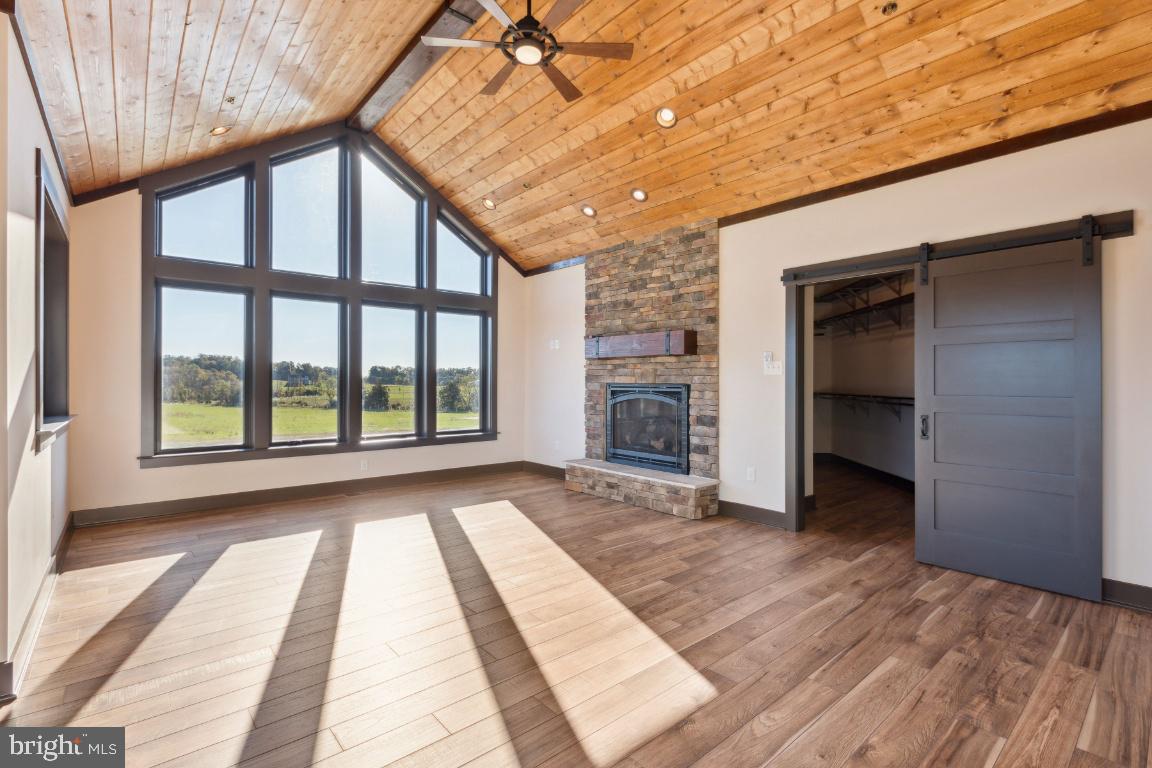 WELTYS ACRES - Residential