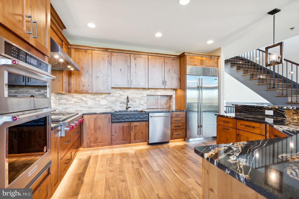 WELTYS ACRES - Residential