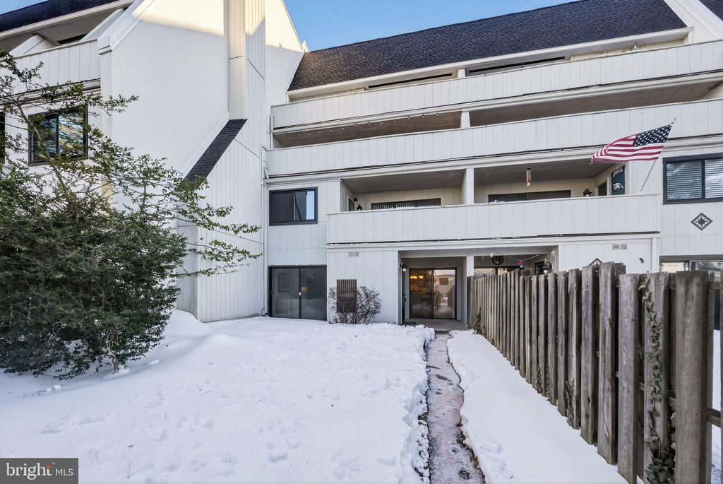 Photo of 194 Summit House, WEST CHESTER, PA 19382 (MLS # PACT2114832)