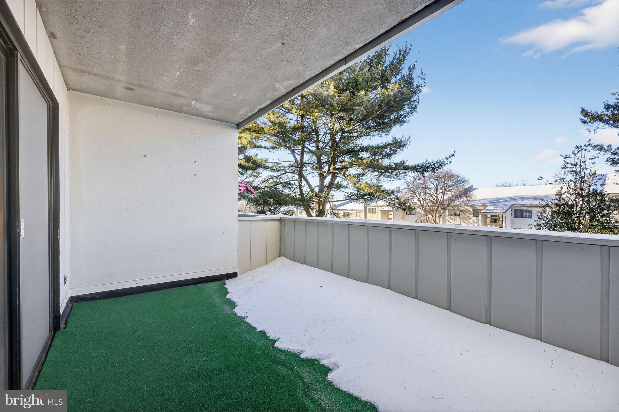 SUMMIT HOUSE - Residential