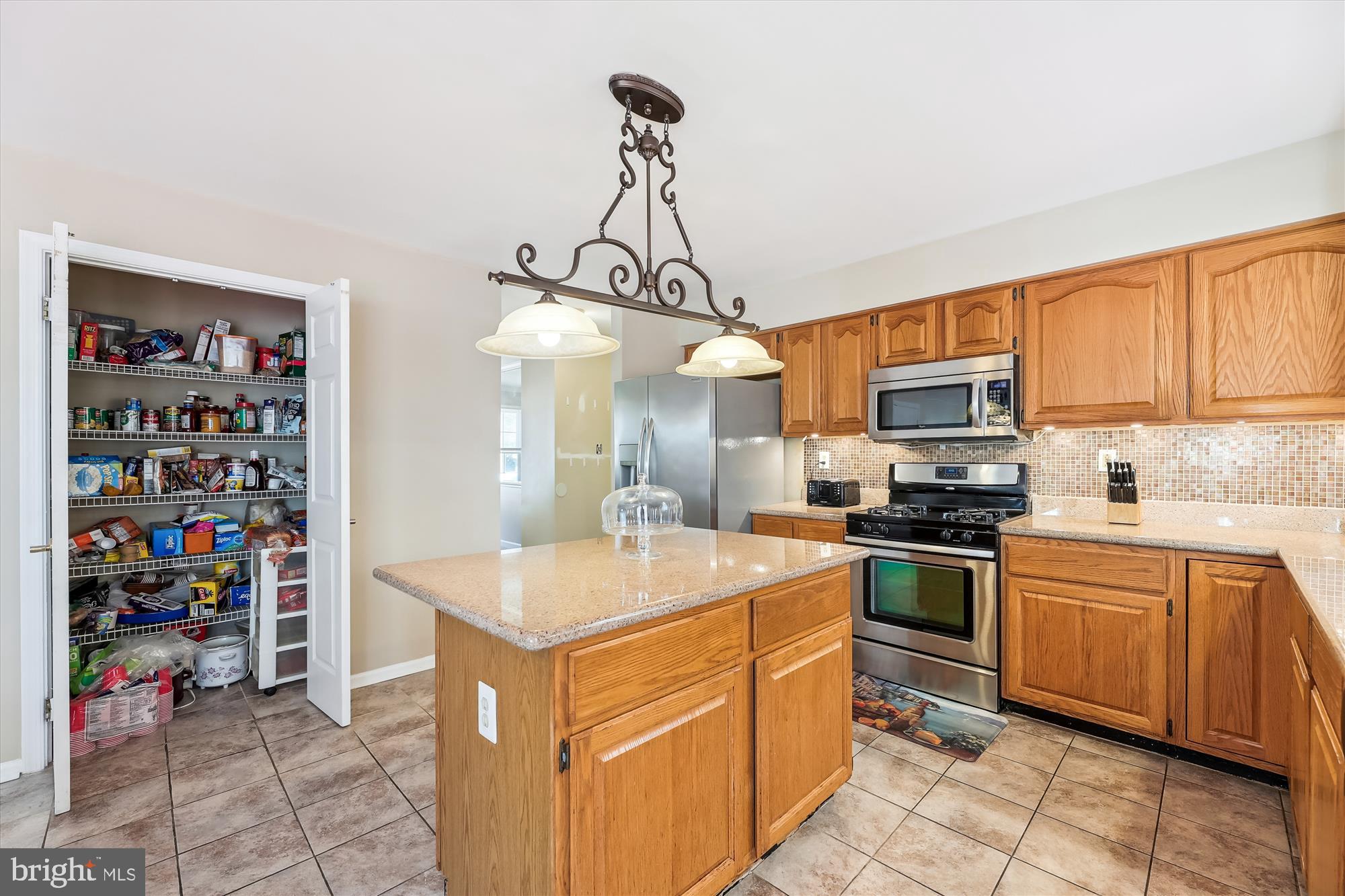 VISTA ESTATES WEST - Residential