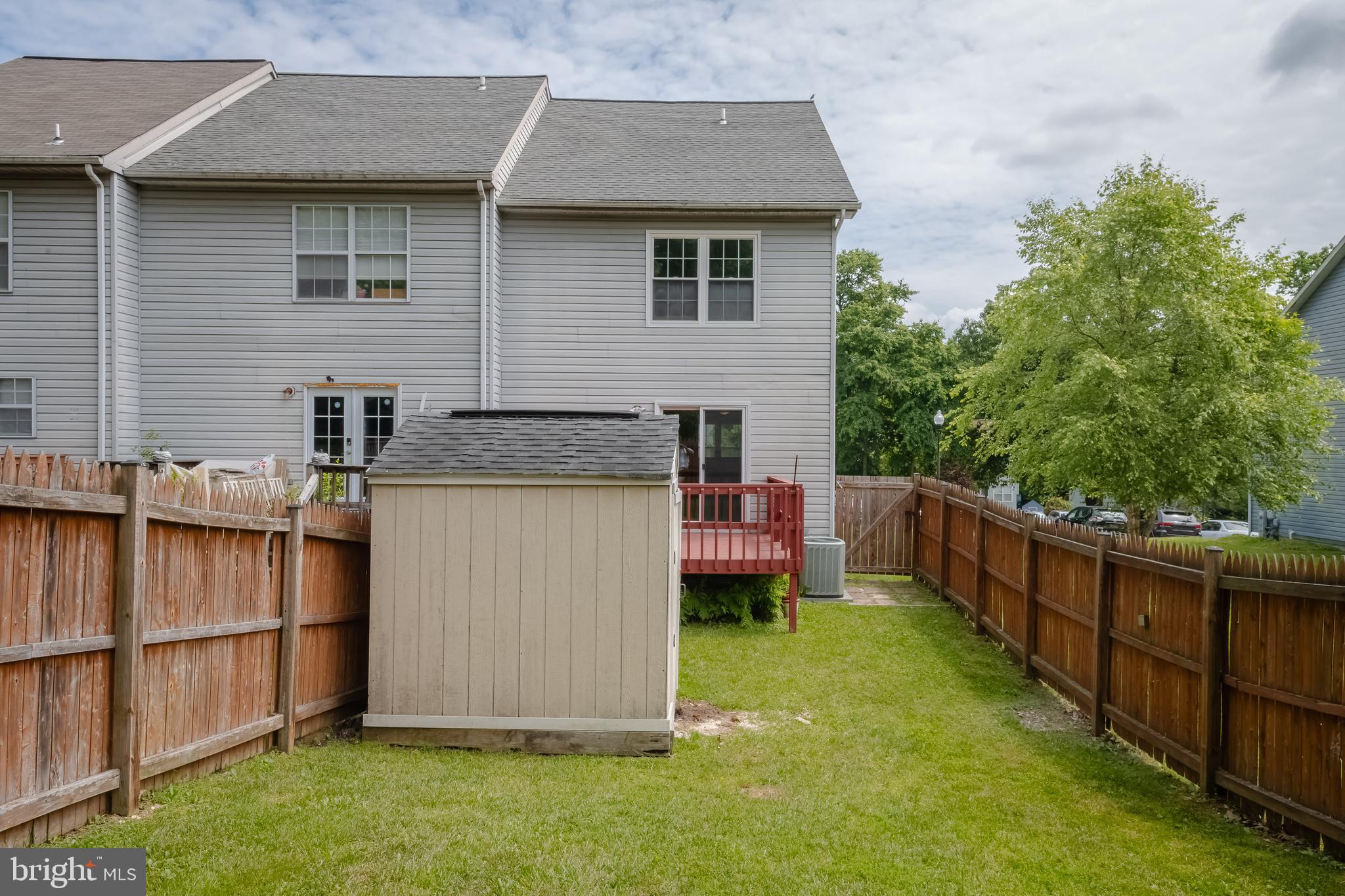 GILMER WOODS - Residential