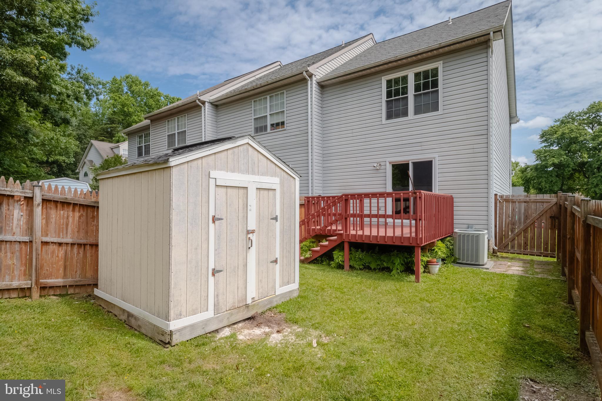 GILMER WOODS - Residential