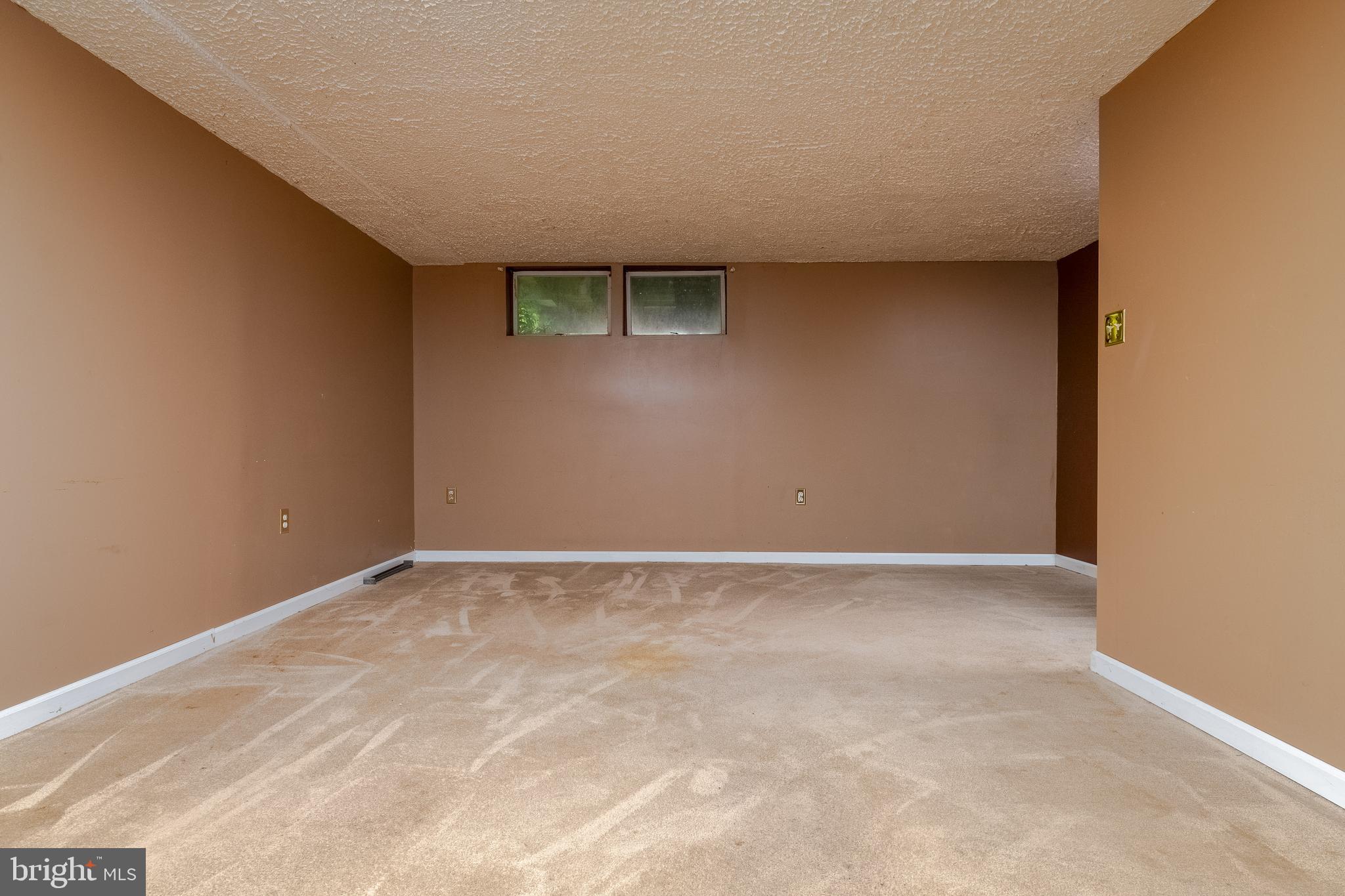 GILMER WOODS - Residential