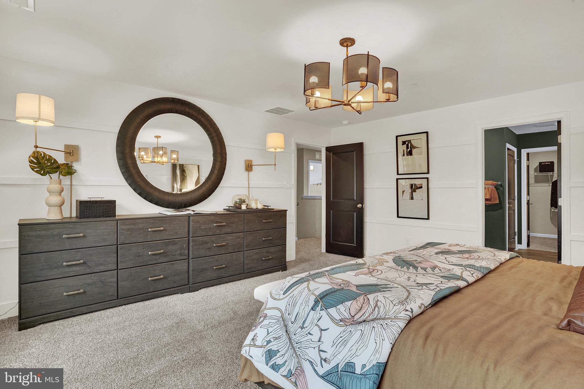 RED HILL - Residential