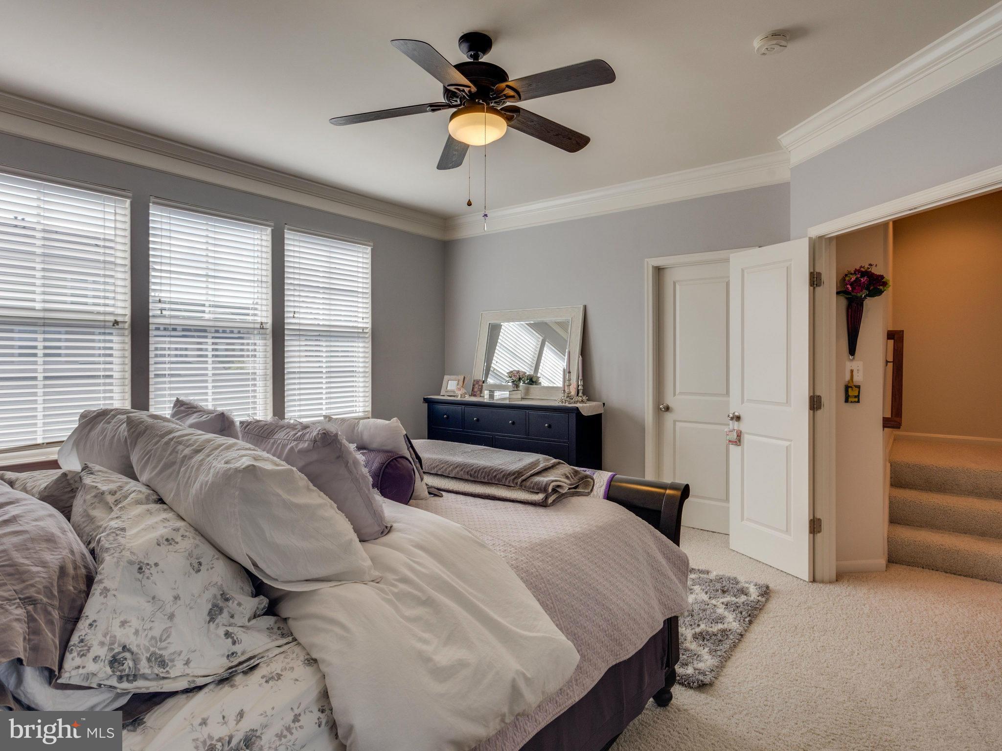 VICTORY LAKES - Residential