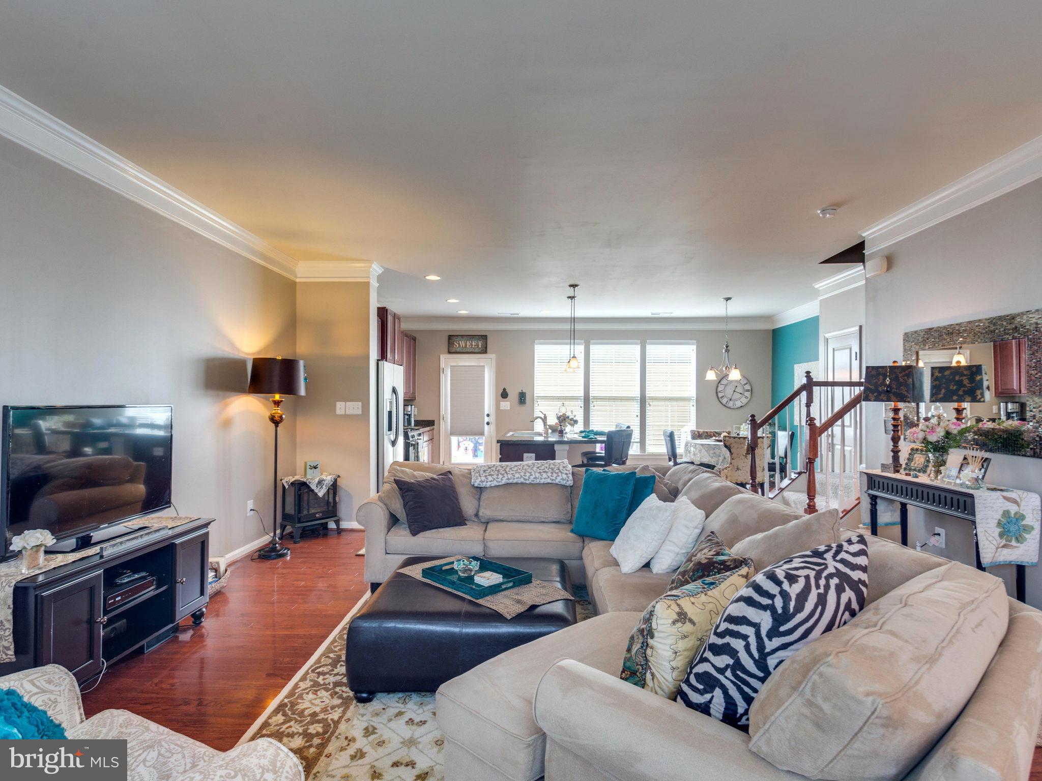 VICTORY LAKES - Residential