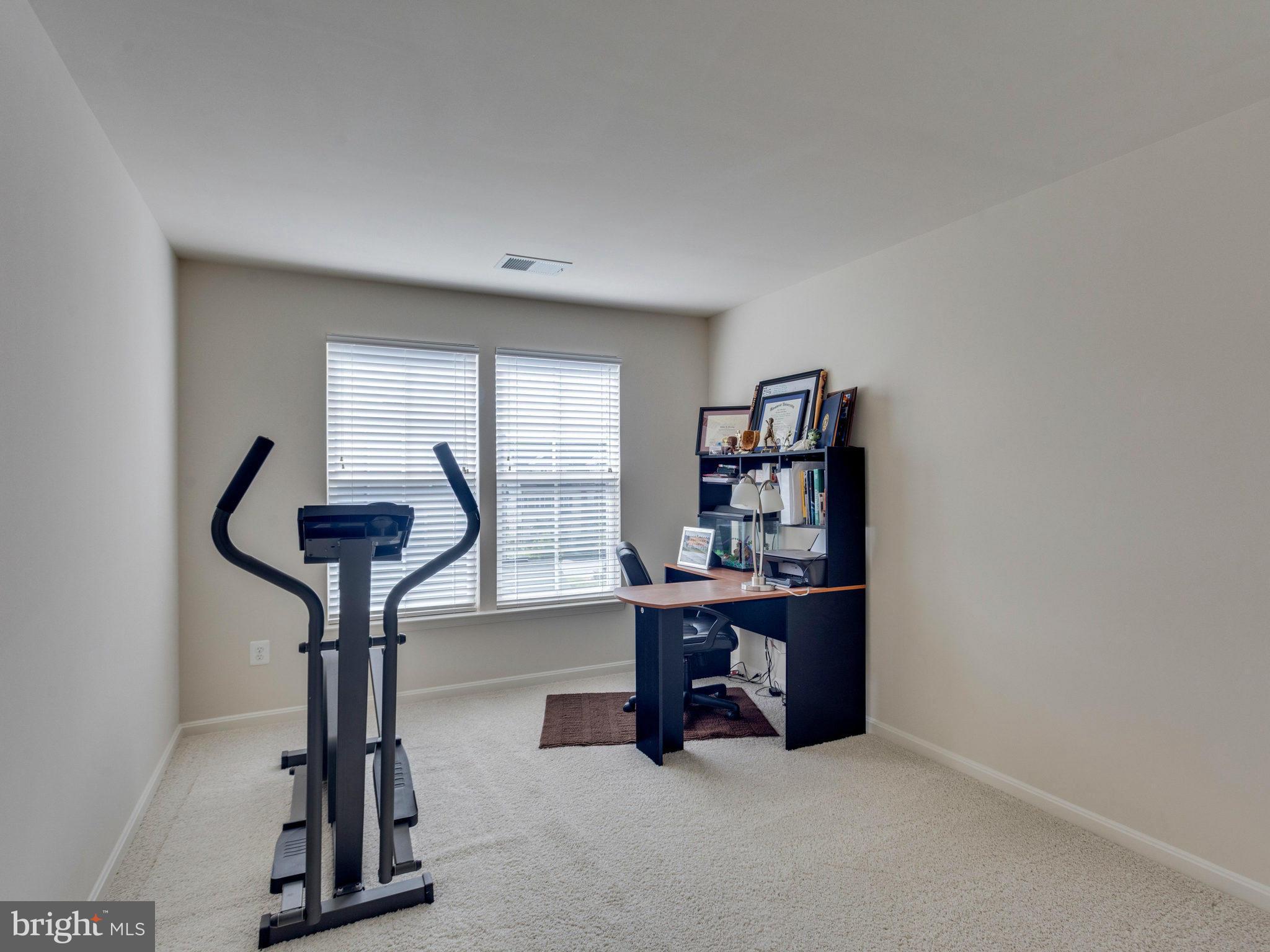 VICTORY LAKES - Residential