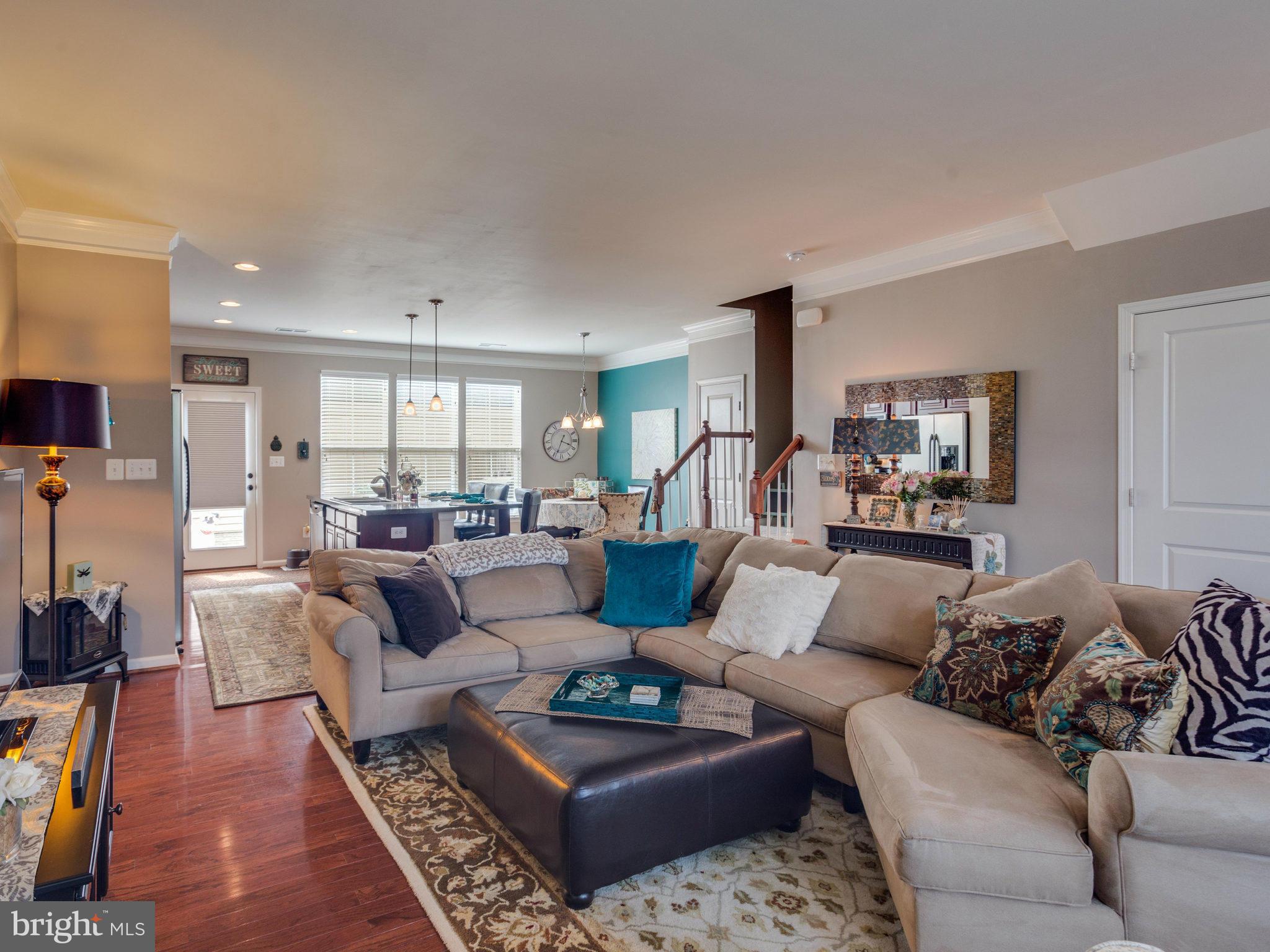 VICTORY LAKES - Residential