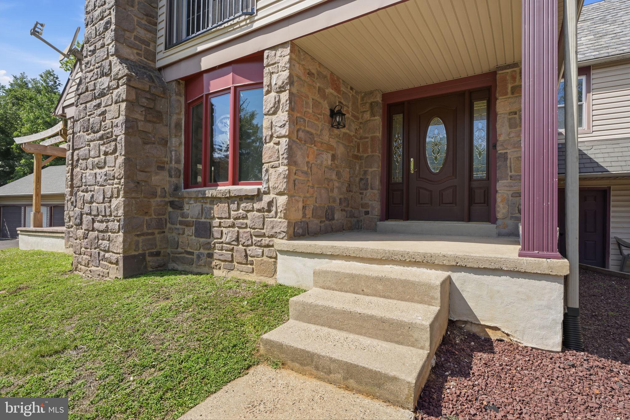 612 BUSTLETON PIKE