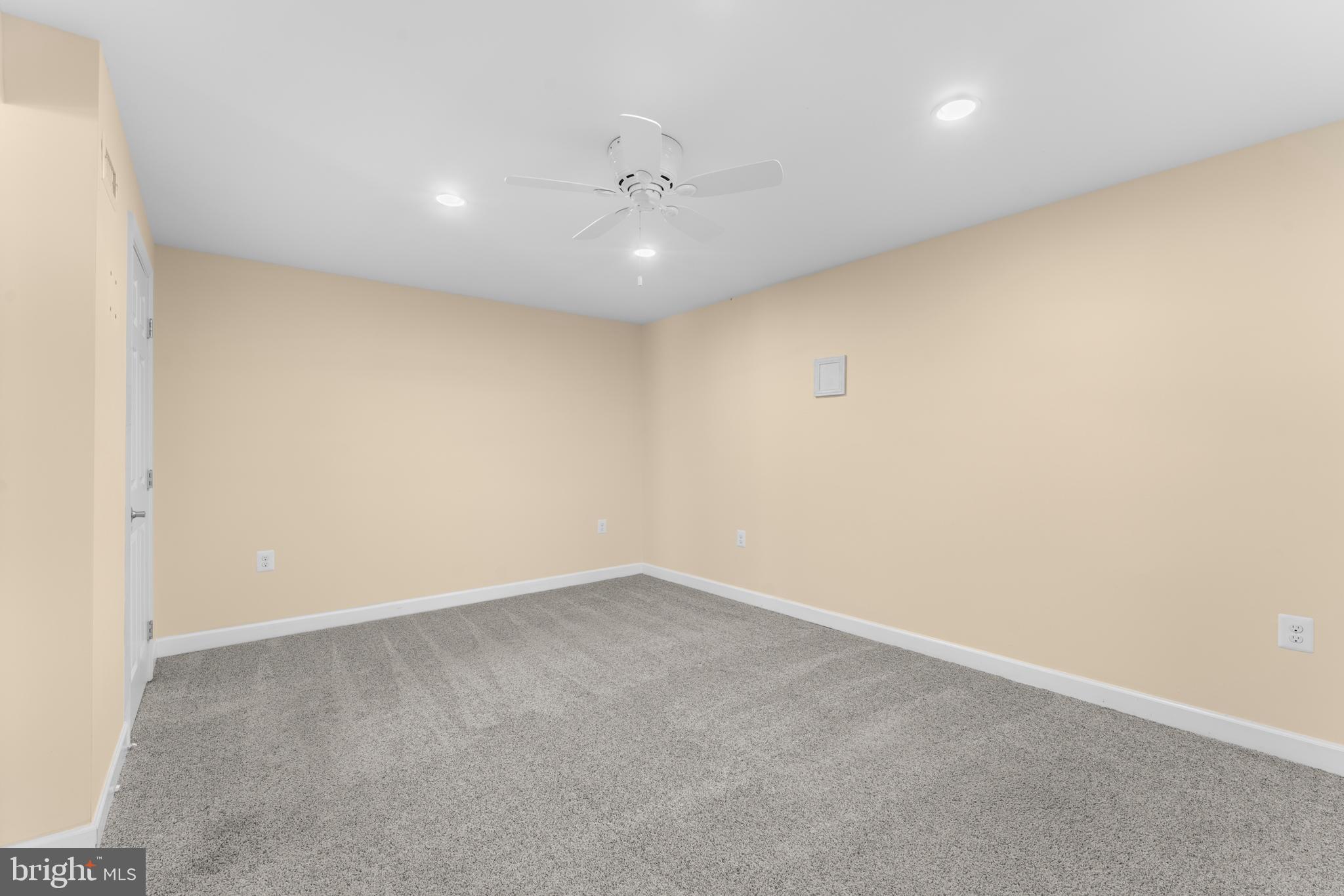 ROTHERWOOD II - Residential