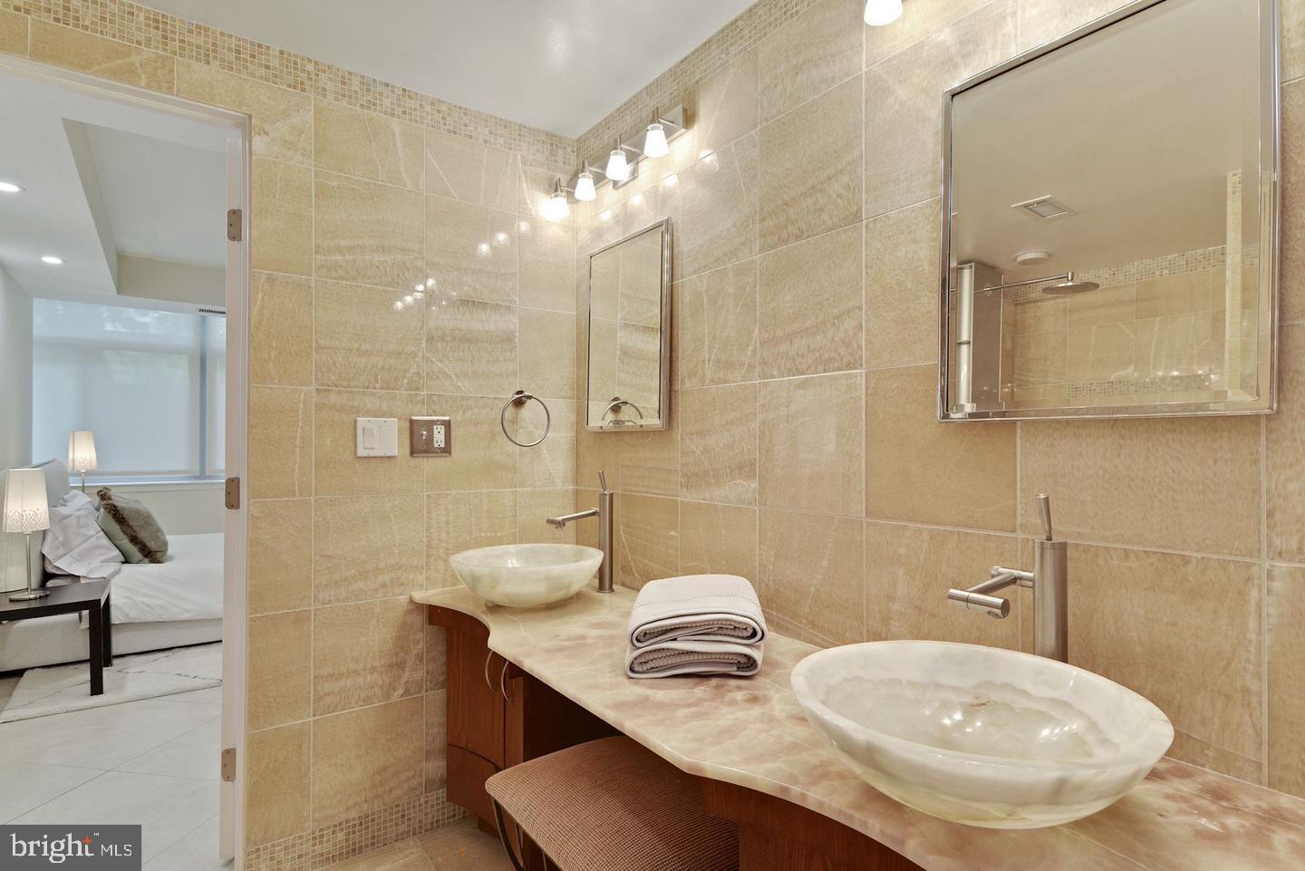 SOMERSET HOUSE - Residential Lease