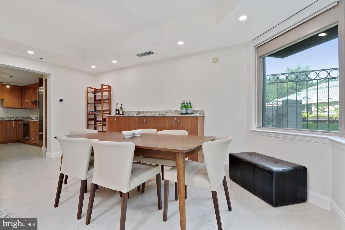 SOMERSET HOUSE - Residential Lease