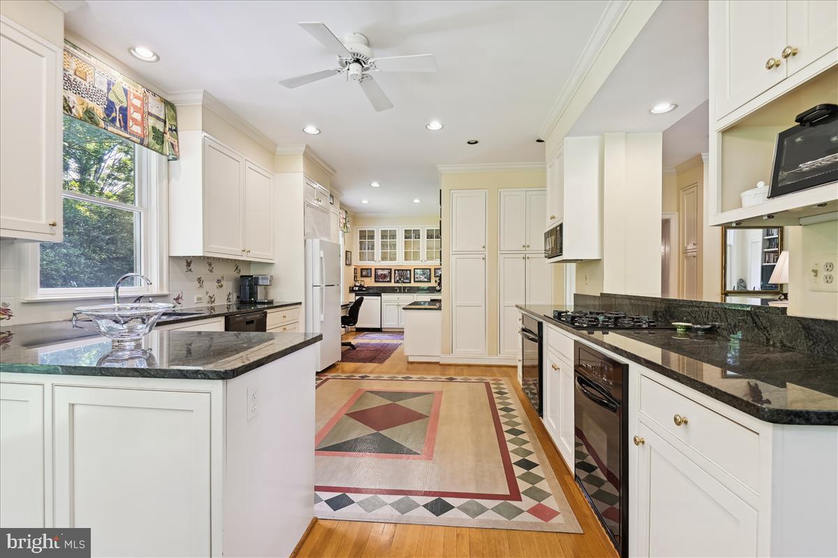 RUXTON - Residential