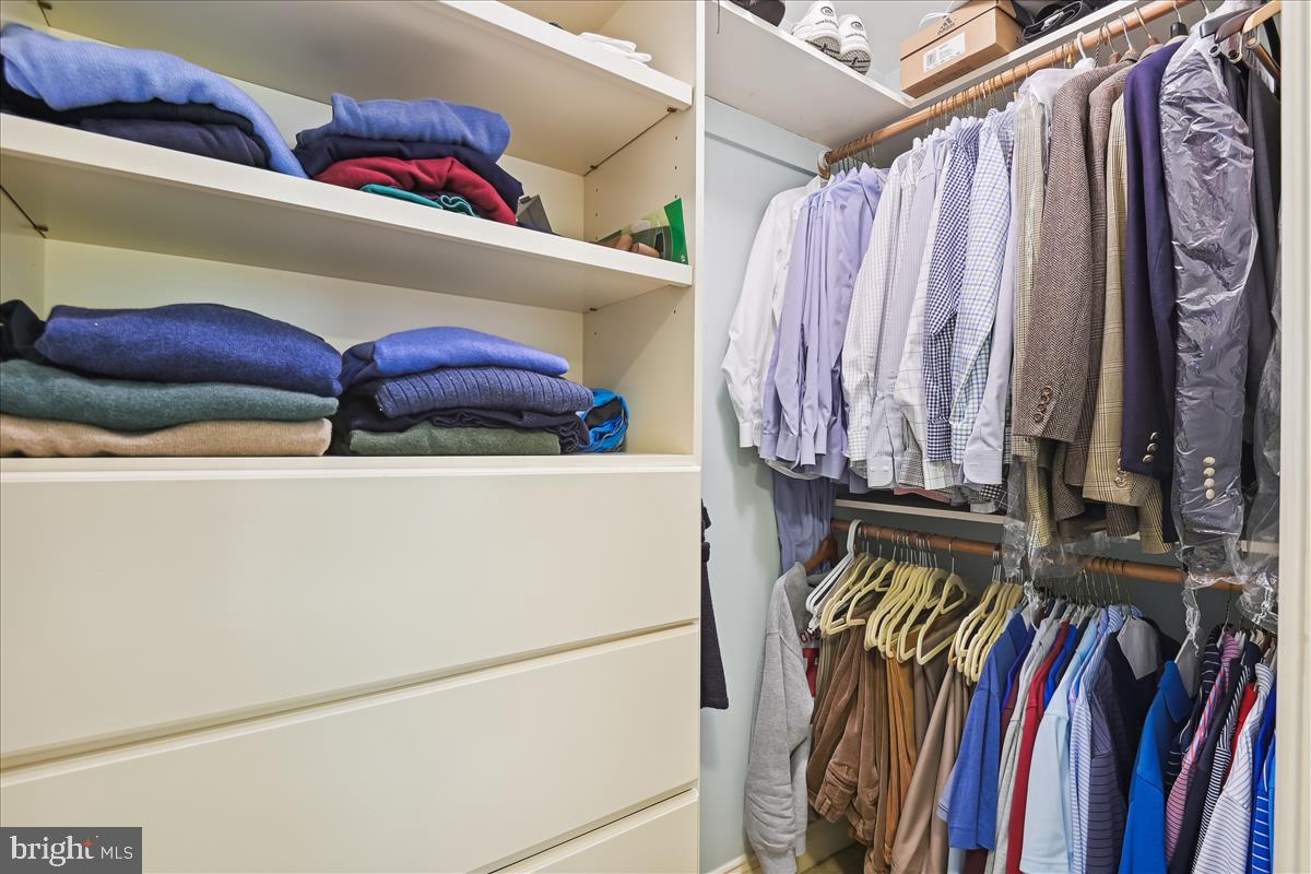 RUXTON - Residential