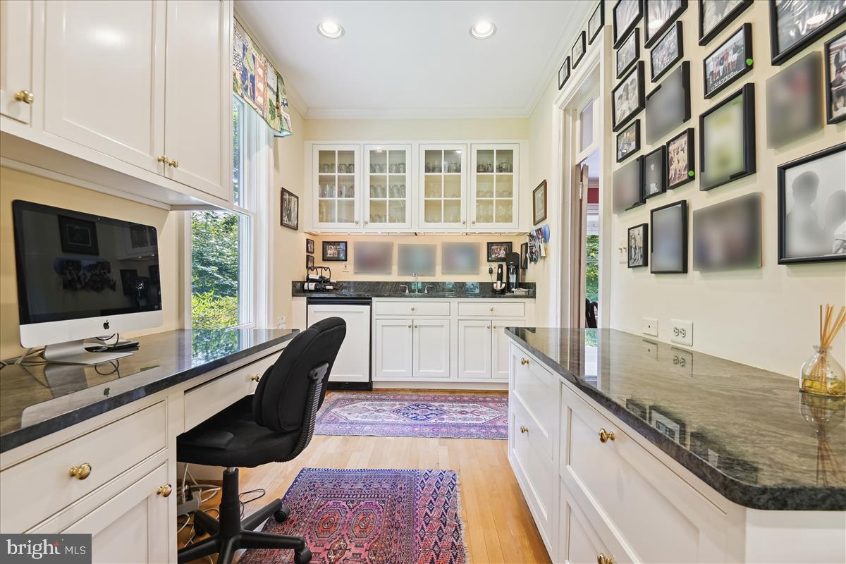 RUXTON - Residential