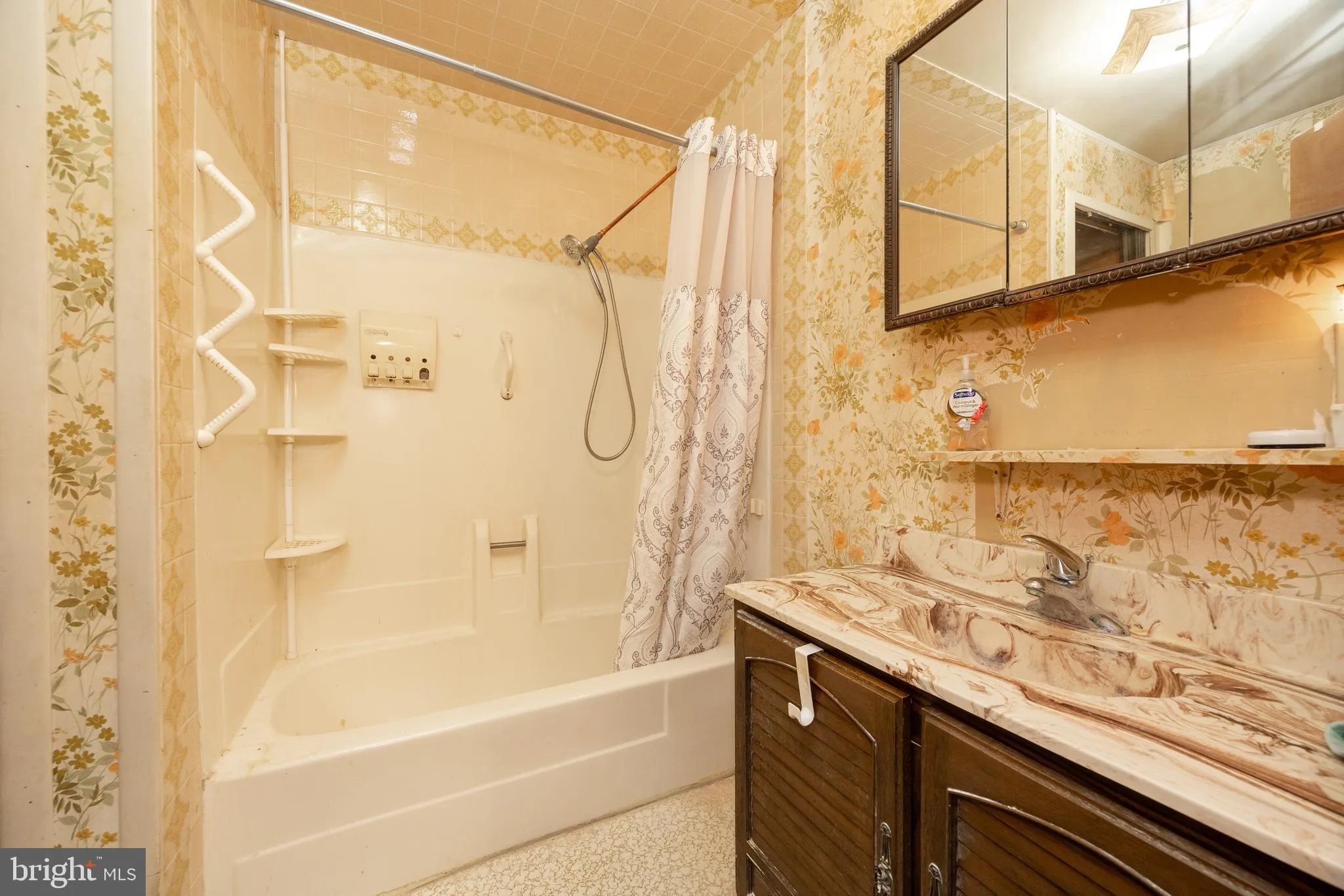 Royersford, Pennsylvania 19468, United States, 4 Bedrooms Bedrooms, ,2 BathroomsBathrooms,Residential,Active,225101