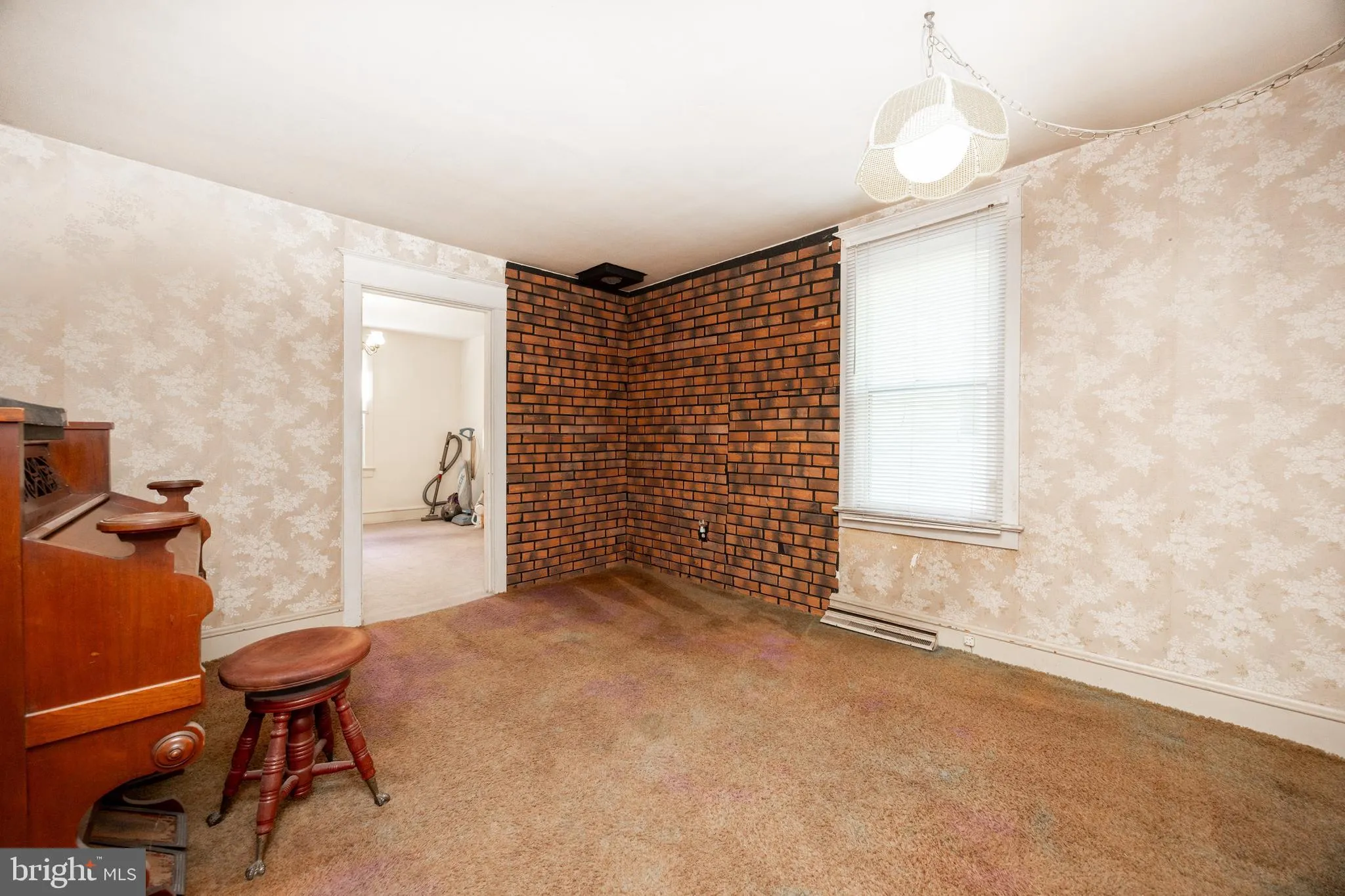 Royersford, Pennsylvania 19468, United States, 4 Bedrooms Bedrooms, ,2 BathroomsBathrooms,Residential,Active,225101