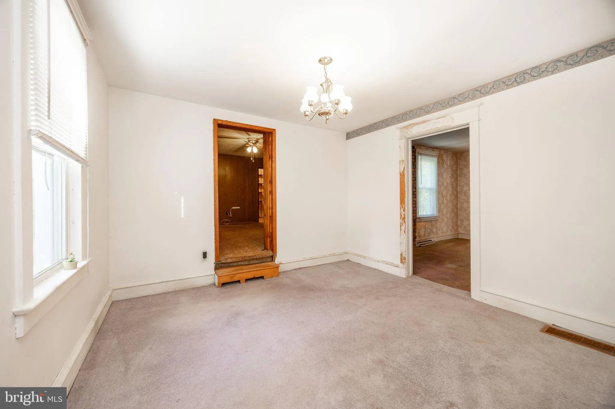 Royersford, Pennsylvania 19468, United States, 4 Bedrooms Bedrooms, ,2 BathroomsBathrooms,Residential,Active,225101