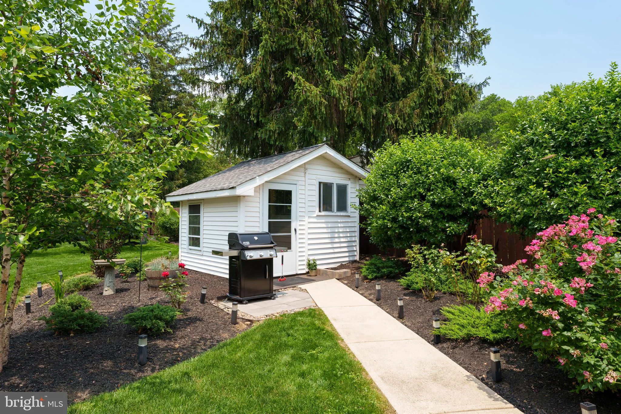 Ewing, New Jersey 08618, United States, 4 Bedrooms Bedrooms, ,2 BathroomsBathrooms,Residential,Coming Soon,170516