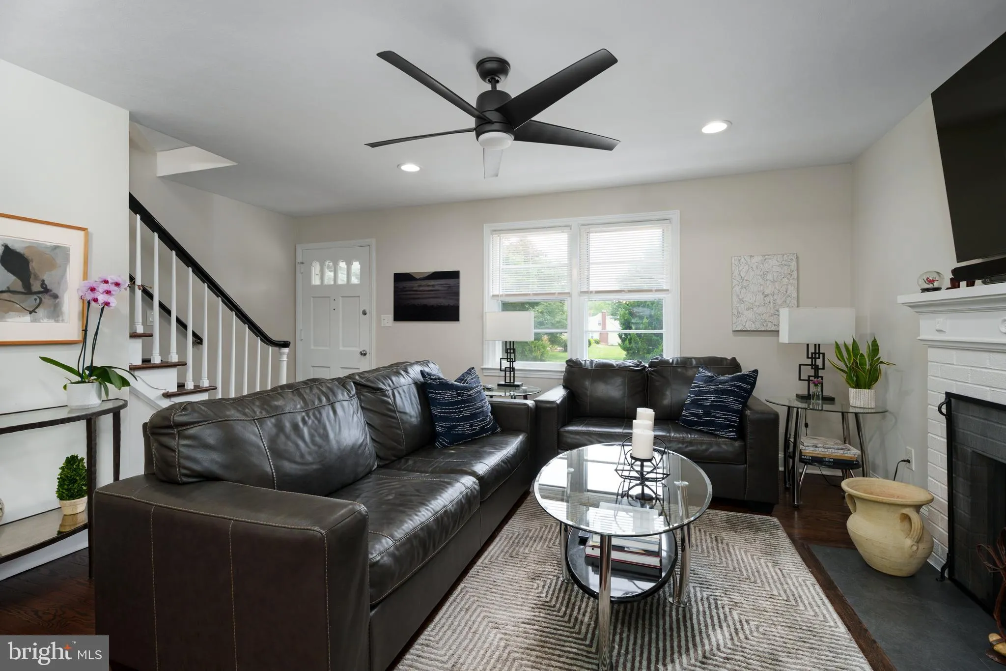 Ewing, New Jersey 08618, United States, 4 Bedrooms Bedrooms, ,2 BathroomsBathrooms,Residential,Coming Soon,170516