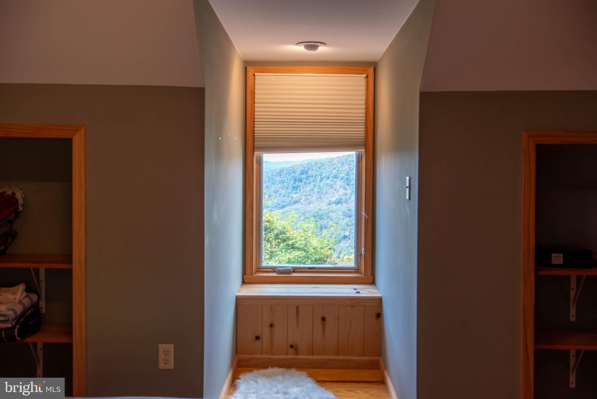 MATHIAS - Residential