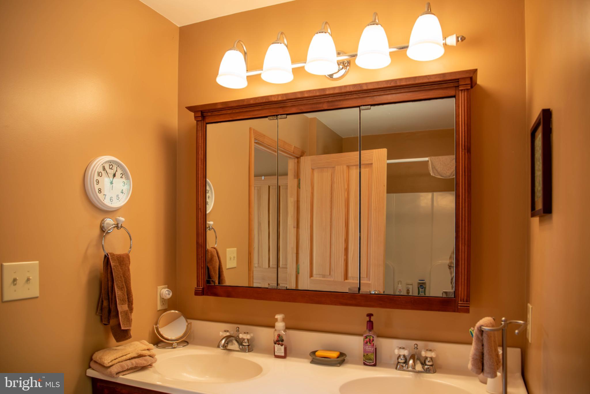 MATHIAS - Residential