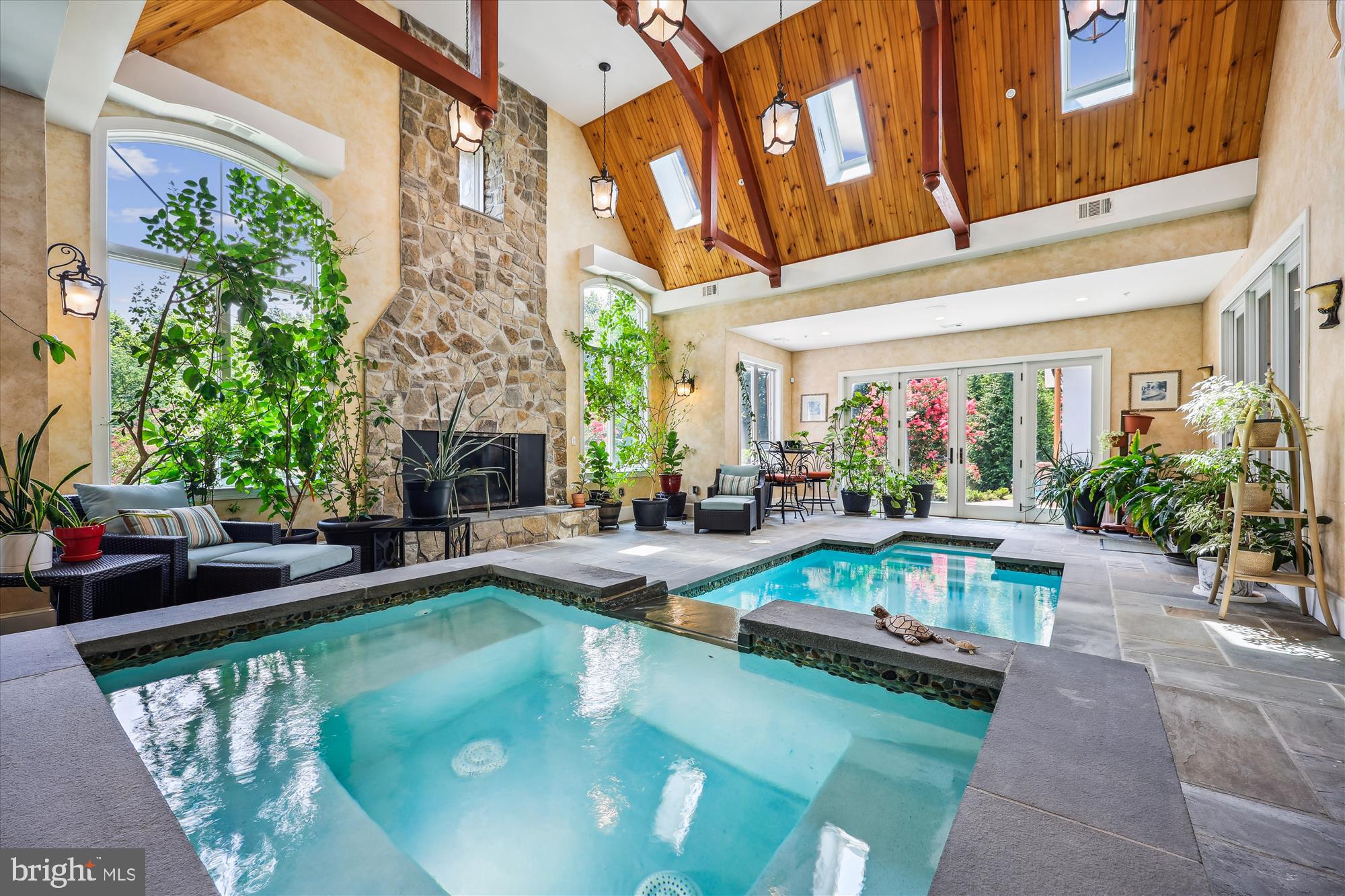 QUAIL RUN - Residential